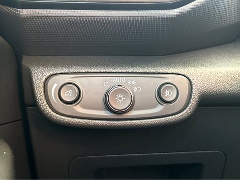 Used 2023 Chevrolet TrailBlazer LT image 13