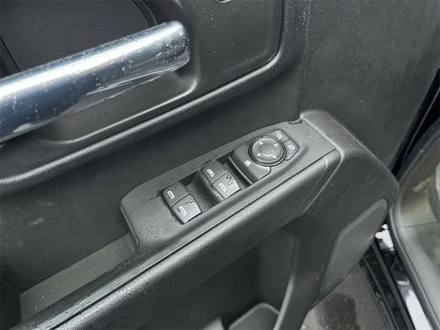 New 2025 Chevrolet Silverado 1500 Custom image 23