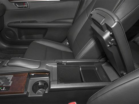 Used 2013 Lexus ES 350 w/ Luxury Pkg FWD image 17