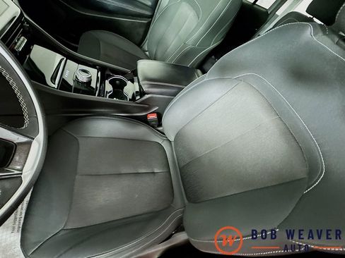 Used 2023 Jeep Grand Cherokee Laredo AWD/4WD image 25