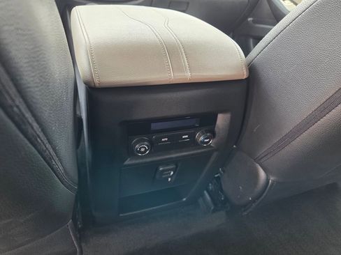 Certified 2023 Chevrolet Traverse LS FWD image 9