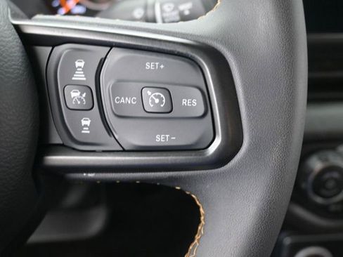 Used 2024 Jeep Wrangler Willys image 18