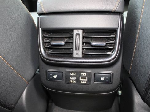 Used 2025 Subaru Outback Wilderness AWD/4WD image 18