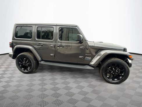 Used 2021 Jeep Wrangler Unlimited Sahara w/ Cold Weather Group AWD/4WD image 5