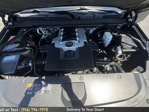 Used 2016 Cadillac Escalade Luxury AWD/4WD image 14