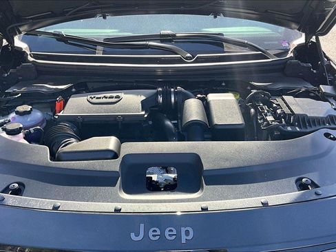 New 2026 Jeep Cherokee Limited image 11