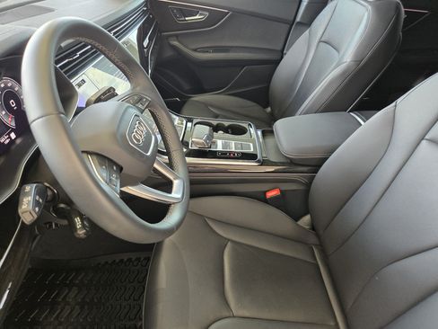 Used 2024 Audi Q8 Premium Plus AWD/4WD image 9