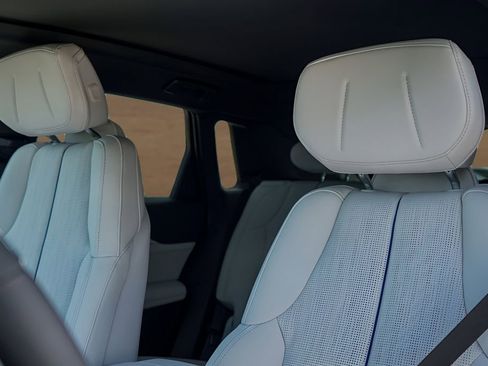 New 2026 Cadillac Lyriq Luxury w/ LPO, Floor Liner Package image 11