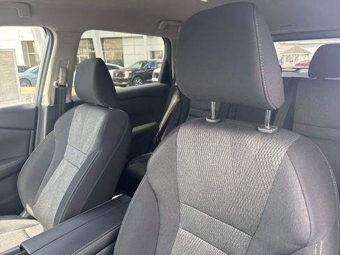 New 2026 Nissan Rogue SV w/ Cold Weather Package AWD/4WD image 11