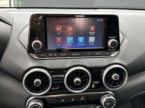 Used 2024 Nissan Sentra S image 16