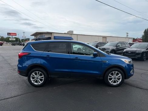 Used 2019 Ford Escape SE AWD/4WD image 6