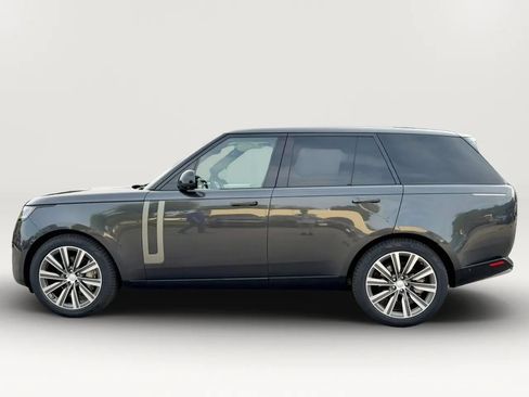 Used 2023 Land Rover Range Rover SE AWD/4WD image 4