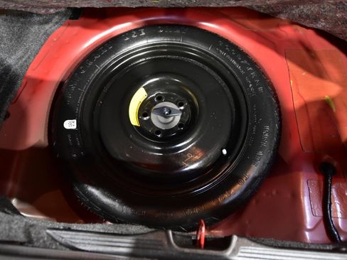 Used 2004 Ford Mustang Mach 1 RWD image 36