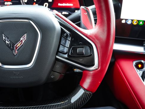 Used 2020 Chevrolet Corvette Stingray Preferred Cpe w/ 2LT Preferred Equipment Group RWD image 21