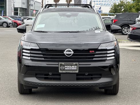 New 2026 Nissan Kicks SR w/ SR Premium Package image 6