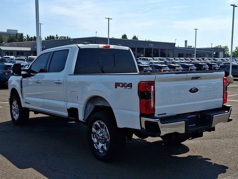 Used 2024 Ford F250 Lariat w/ Lariat Ultimate Package AWD/4WD image 4