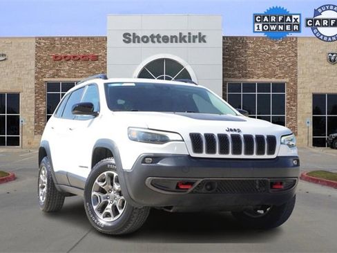 Used 2022 Jeep Cherokee Trailhawk image 1