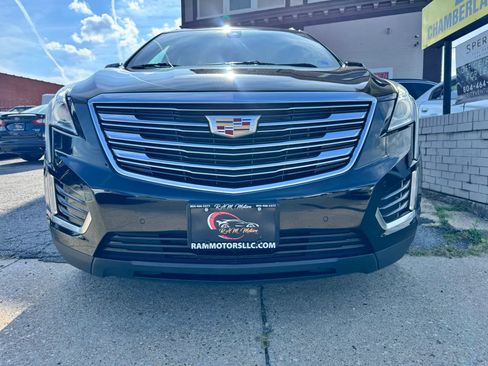 Used 2017 Cadillac XT5 Luxury w/ Driver Awareness Package AWD/4WD image 8