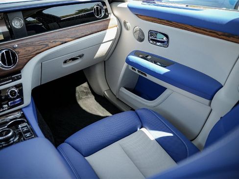 Certified 2023 Rolls-Royce Ghost w/ Ghost Package image 36