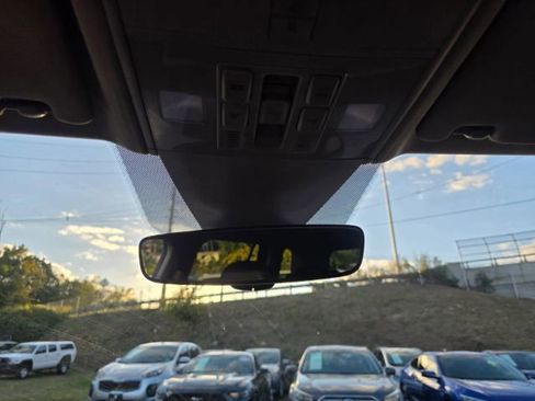 Used 2019 Volkswagen Atlas SEL R-Line image 28