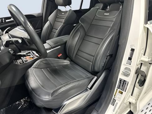 Used 2015 Mercedes-Benz GL 63 AMG 4MATIC image 28