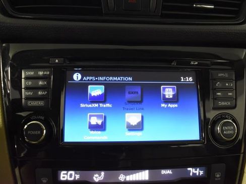 Used 2017 Nissan Rogue SV w/ SV Premium Package FWD image 22