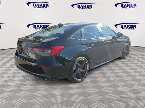 Used 2022 Honda Civic Sport image 5