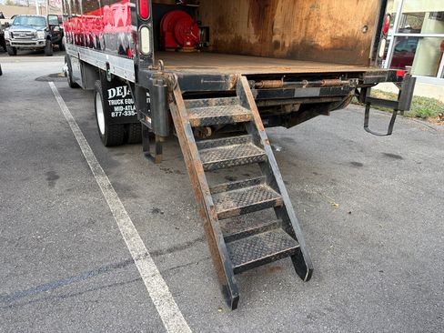 Used 2015 Ford F550 4x4 Regular Cab Super Duty image 31