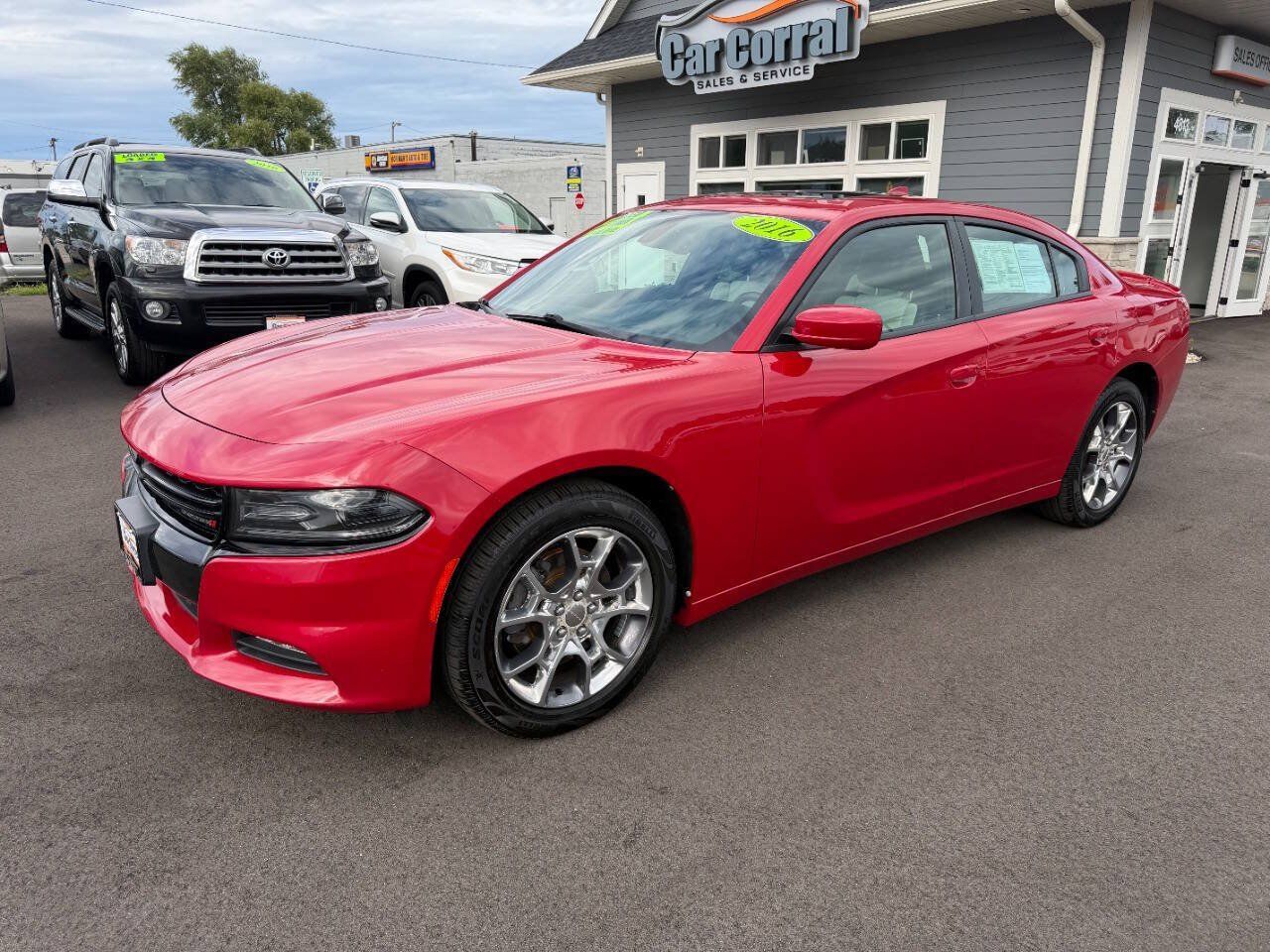 Used 2016 Dodge Charger SXT w/ AWD Plus Group image 1