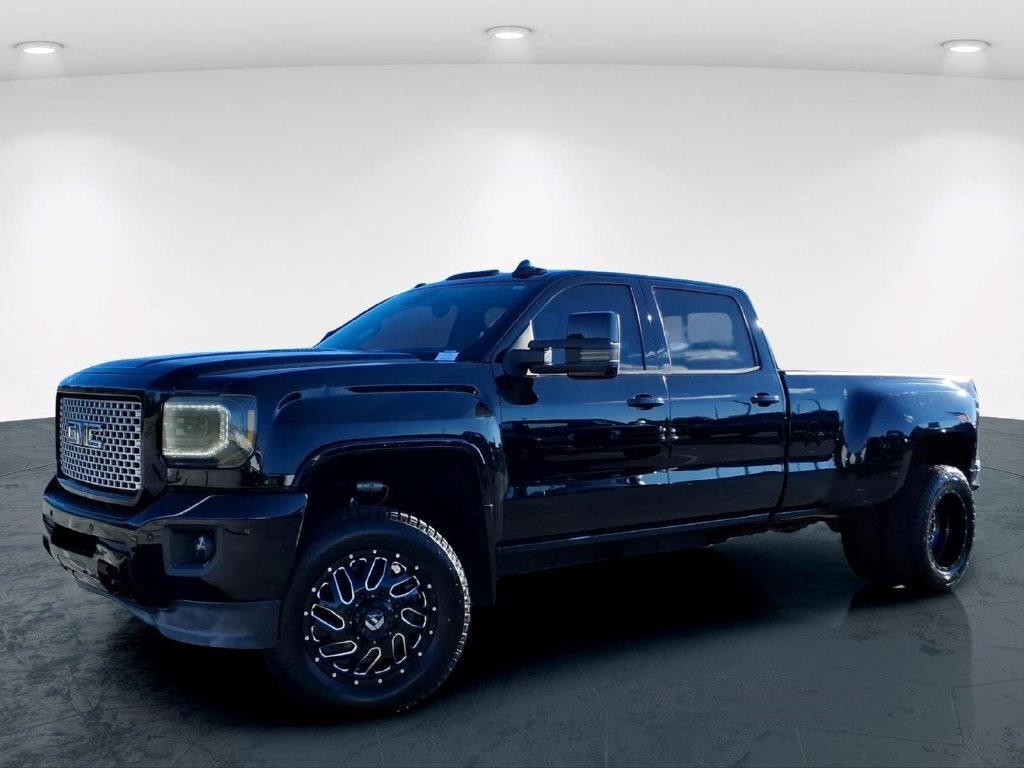 Used 2016 GMC Sierra 3500 Denali w/ Duramax Plus Package AWD/4WD image 2