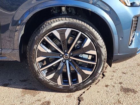 New 2026 Volvo XC90 T8 Ultra w/ Protection Package Premier image 29