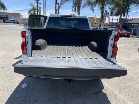 Used 2022 Chevrolet Silverado 1500 W/T w/ Trailering Package RWD image 21
