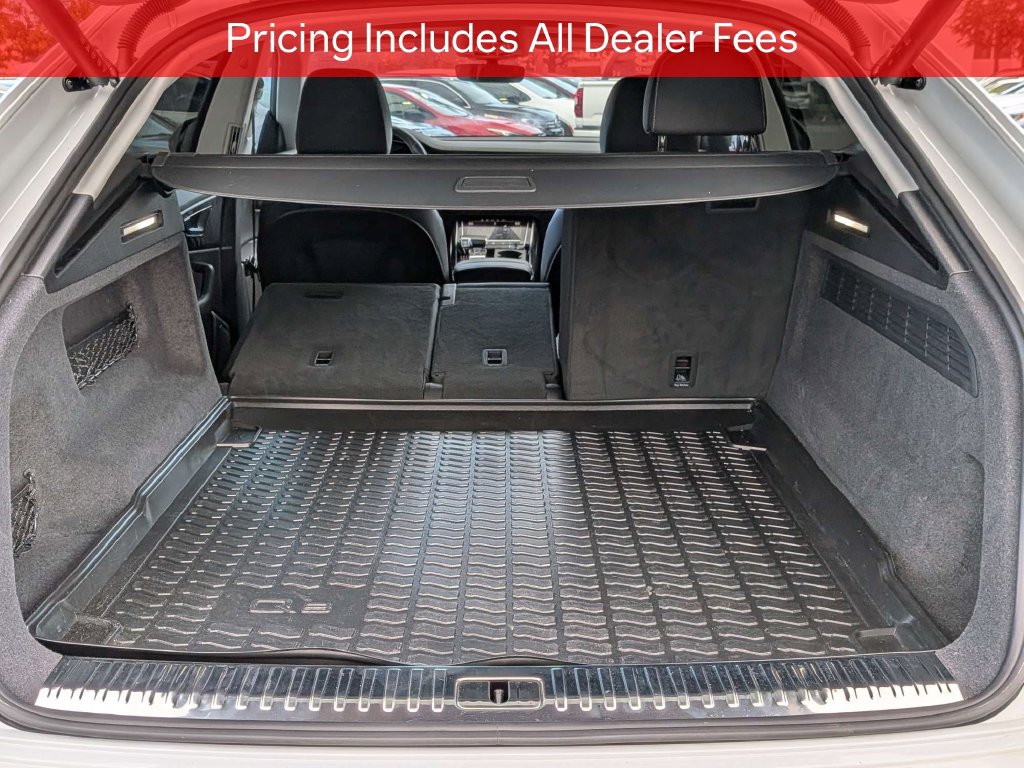 Used 2023 Audi Q8 Premium w/ Convenience Package AWD/4WD image 13