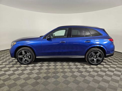 New 2025 Mercedes-Benz GLC 300 4MATIC image 2