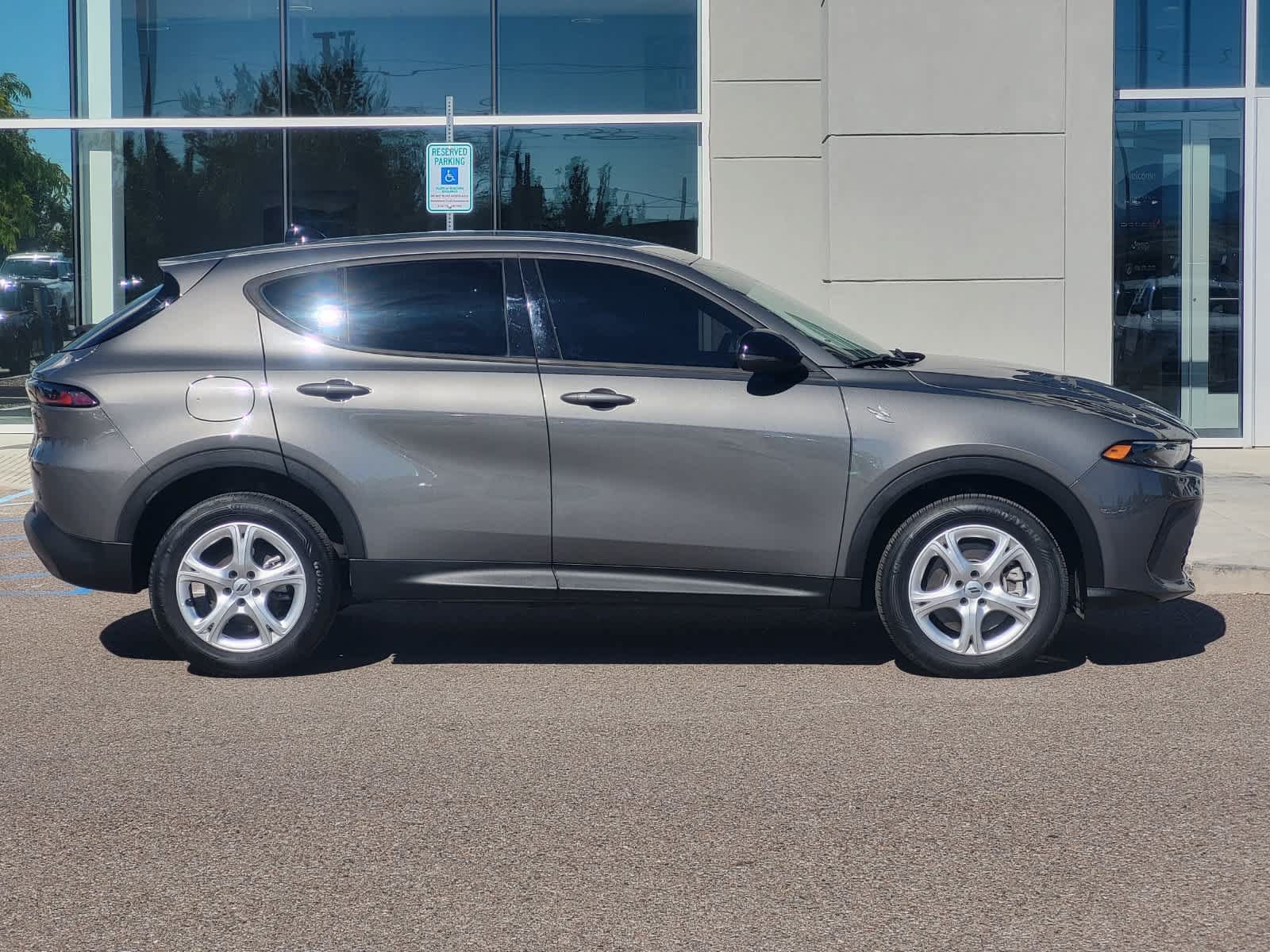 Used 2025 Dodge Hornet GT AWD/4WD image 4