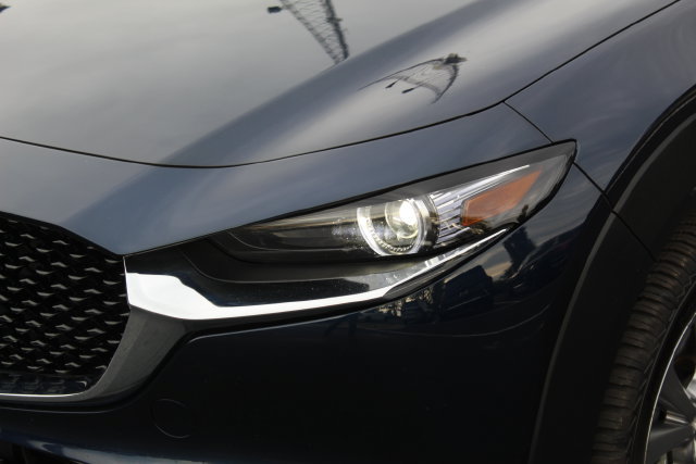 Used 2021 MAZDA CX-30 AWD 2.5 S w/ Premium Package image 11