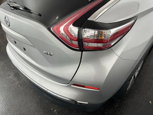 Used 2017 Nissan Murano SV image 30