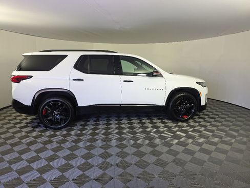 Used 2022 Chevrolet Traverse Premier w/ Redline Edition AWD/4WD image 6
