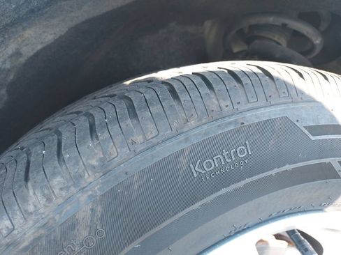 Used 2023 Chrysler Pacifica Touring-L FWD image 25