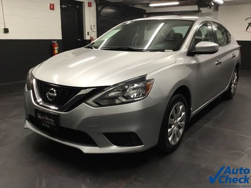 Used 2016 Nissan Sentra SV FWD image 5