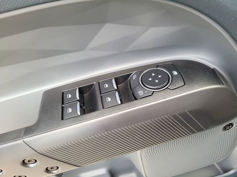 New 2025 Ford Maverick Lariat w/ Black Appearance Package image 38