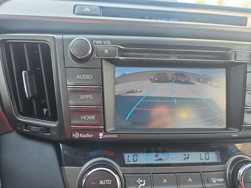 Used 2014 Toyota RAV4 XLE image 22