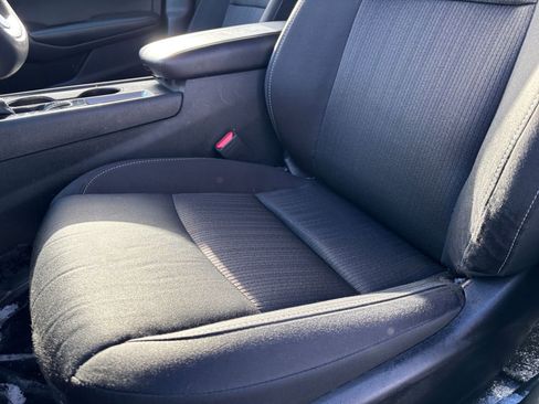 Used 2025 Nissan Altima 2.5 SV image 25