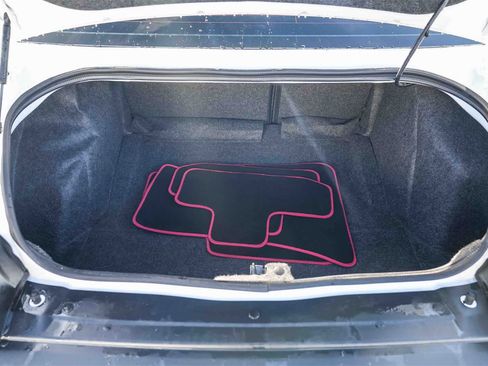 Used 2021 Dodge Challenger R/T Scat Pack w/ Dynamics Package image 24