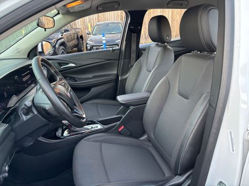 Used 2025 Buick Encore GX Preferred image 30