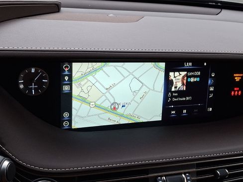 Used 2020 Lexus LS 500h AWD image 17