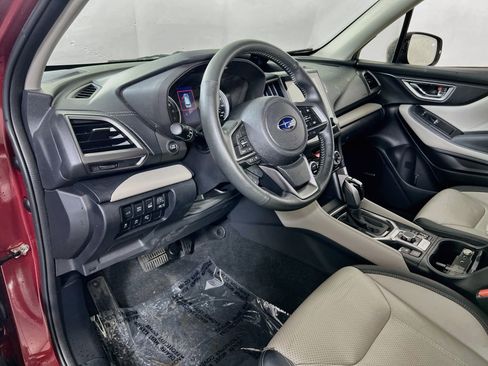 Used 2023 Subaru Forester Limited AWD/4WD image 9