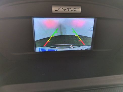 Used 2017 Ford Escape SE FWD image 21