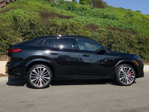 New 2026 BMW X2 xDrive28i w/ Technology Package image 4