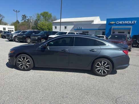 Used 2021 Chevrolet Malibu RS FWD image 8